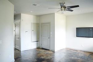 068A39B5-003E-4D03-85B1-1D689A45920B