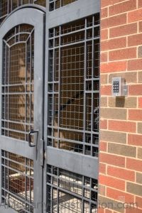 F7550B31-0DD8-493B-85A4-265CA60CBBA4